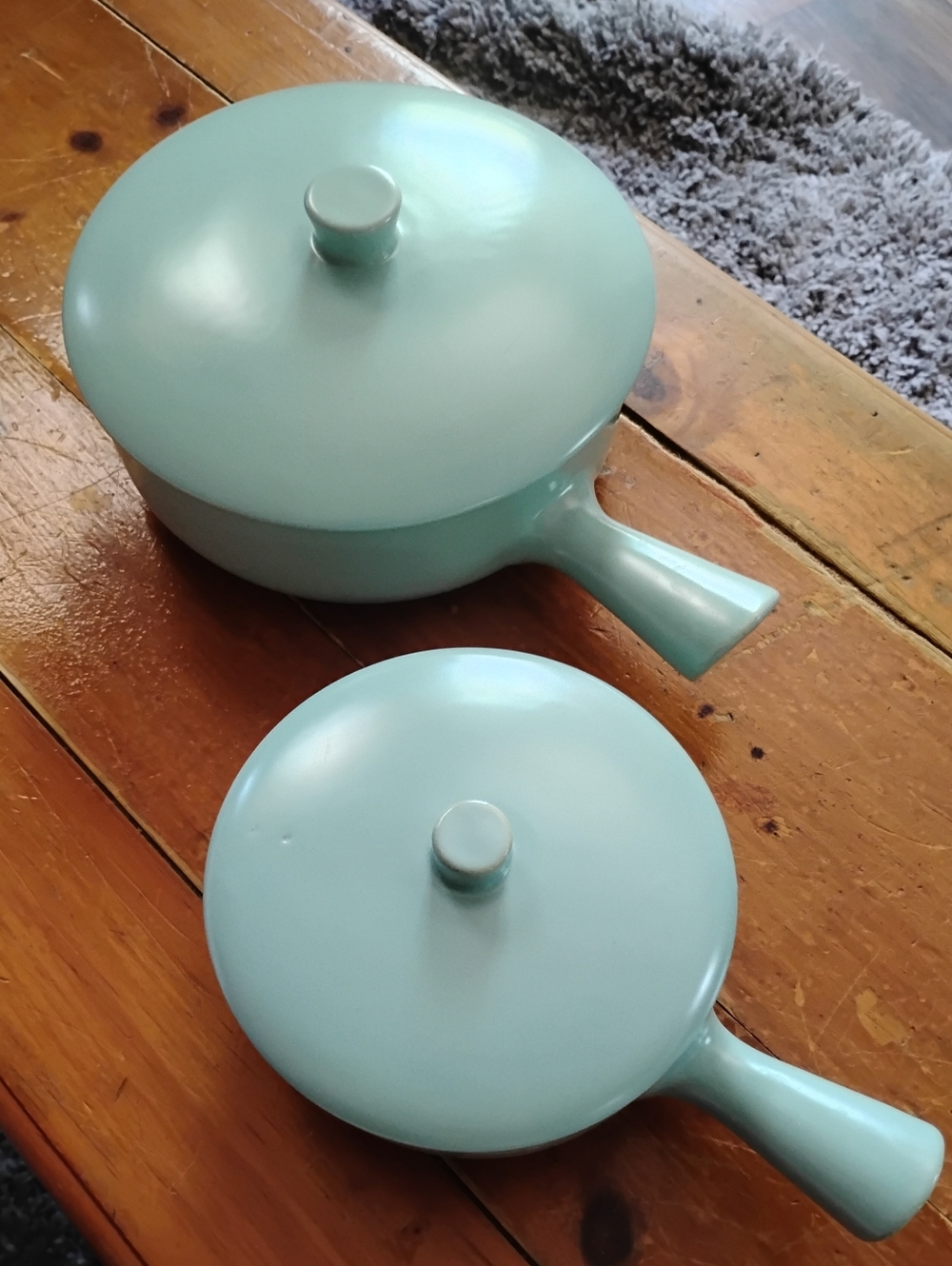 Vintage Set La Solana Pottery Sage Green Casserole Dish Pots with Lid and Handle - Picture 11 of 13